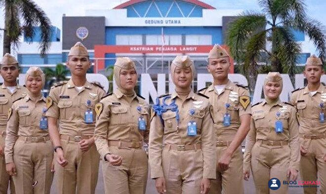 Panduan Lengkap Kedinasan Perhubungan: Karir dan Pendidikan di Bidang Transportasi