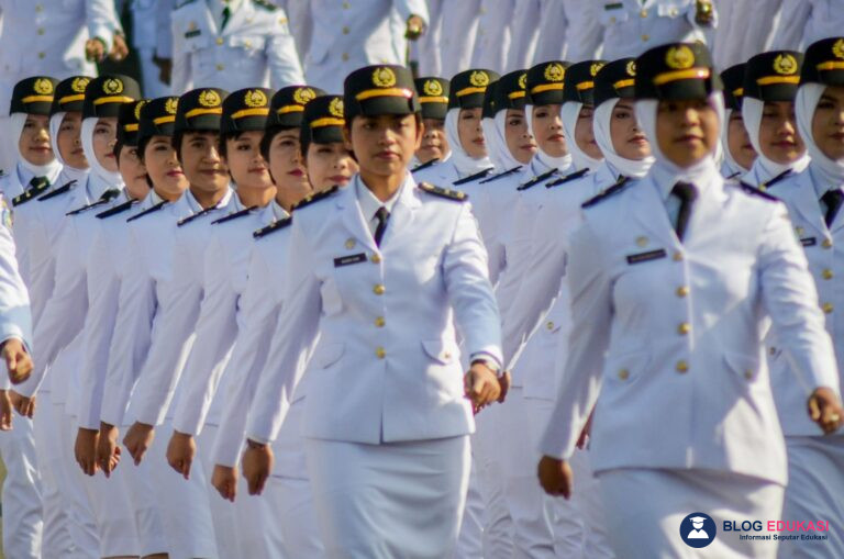 Syarat Masuk STMKG dan Peluang Berkarir di Meteorologi