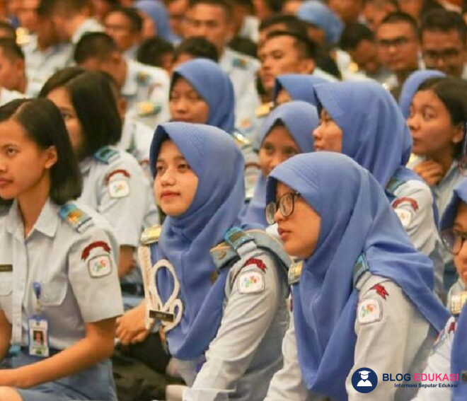 Sekolah Kedinasan di Bandung: Pilihan dan Syarat