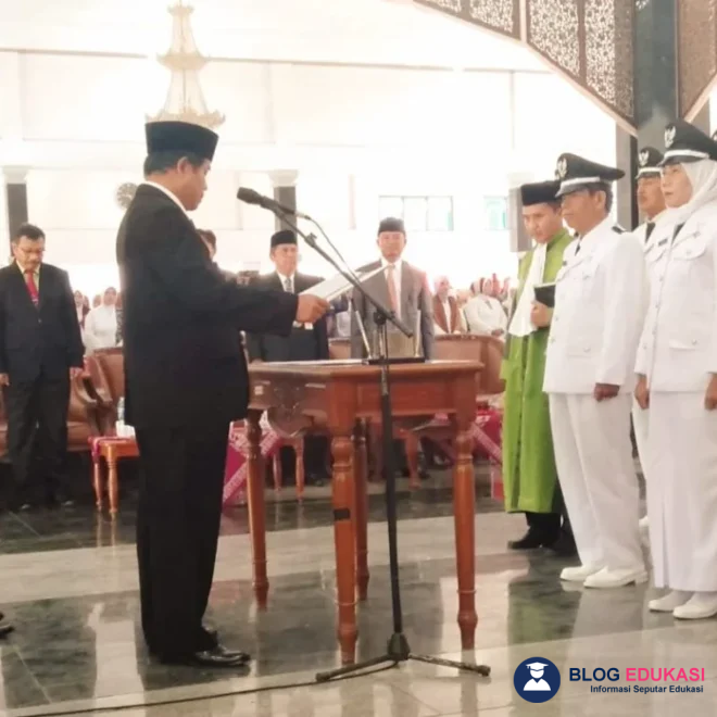 Masa Jabatan Camat: Aturan, Fungsi, dan Tugas