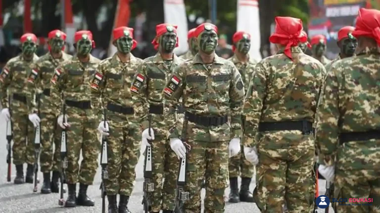 Gaji Komcad Terbaru: Apakah Komcad Digaji & Berapa?